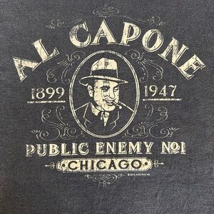 Al Capone Chicago Graphic Tee - Black with Cream Print